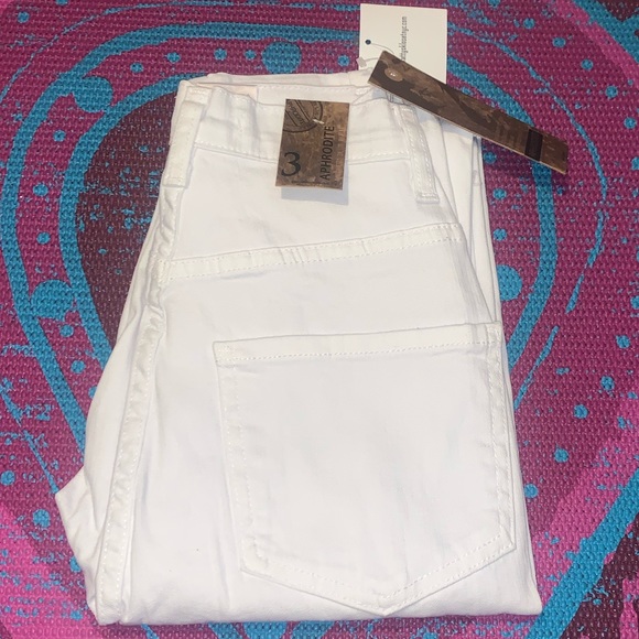 Aphrodite NWT High Waisted White Distressed Jeans - Picture 2 of 8